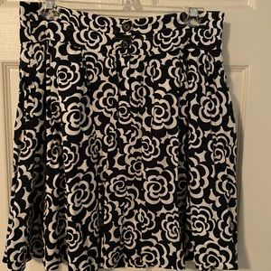 Old Navy Skirt. POCKETS!